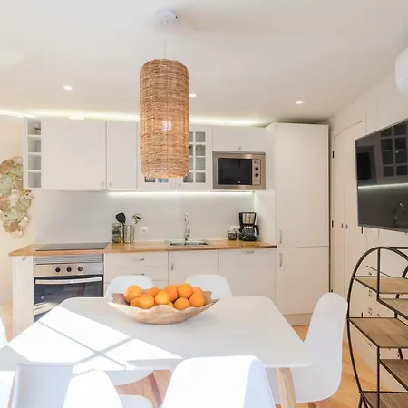 Lägenhet Alfama Cozy Two-bedroom W/ River View - By Lu Holidays